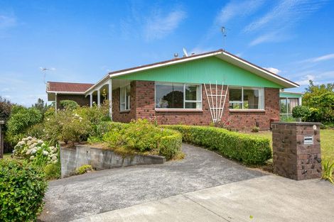 Photo of property in 7 Bushview Place, Upper Vogeltown, New Plymouth, 4310