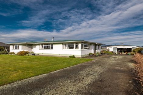 Photo of property in 20 Rugby Street, Waimate, 7924