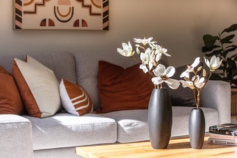 Photo of property in 14 Ti Kouka Lane, Sandringham, Auckland, 1025