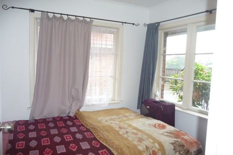 Photo of property in 1615 Great North Road, Waterview, Auckland, 1026