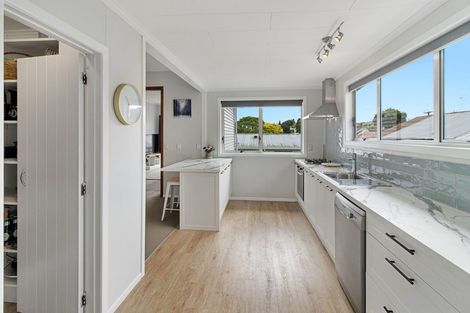 Photo of property in 3a Walsh Street, Forest Lake, Hamilton, 3200