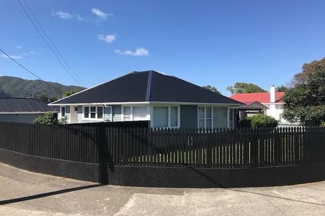 Photo of property in 976 High Street, Avalon, Lower Hutt, 5011