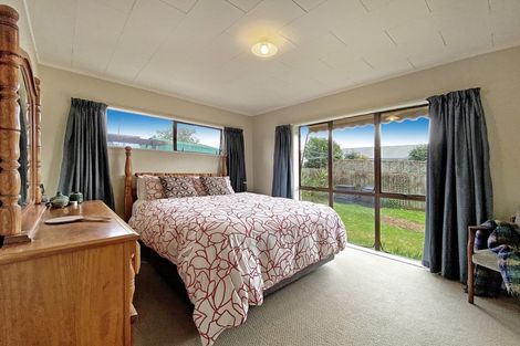 Photo of property in 16a Carter Drive, Pomare, Rotorua, 3015