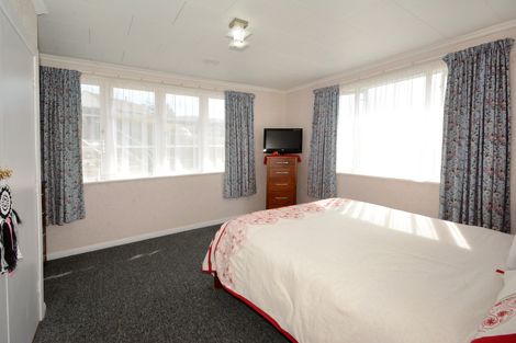 Photo of property in 35 Mooltan Street, Halfway Bush, Dunedin, 9010