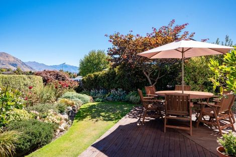 Photo of property in 115 Kings Drive, Wanaka, 9305