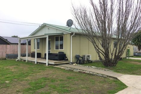 Photo of property in 8 Finsbury Street, Islington, Christchurch, 8042