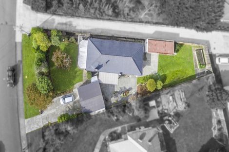 Photo of property in 5 Pokaka Street, Birchville, Upper Hutt, 5018