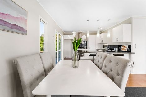 Photo of property in 31 Scott Road, Stanmore Bay, Whangaparaoa, 0932