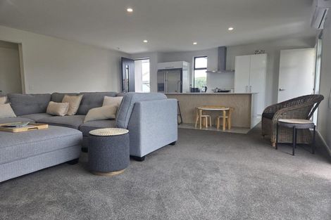 Photo of property in 167 Marine Parade, New Brighton, Christchurch, 8083