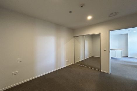 Photo of property in Wyndham Gardens Apartments, 30 Red Oaks Drive, Frankton, Queenstown, 9300