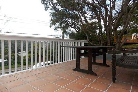 Photo of property in 15 Doris Gordon Crescent, Crofton Downs, Wellington, 6035