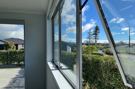 Photo of property in 1 Cascade Way, Omokoroa, 3114