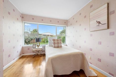 Photo of property in 4 The Anchorage, Sunnyhills, Auckland, 2010