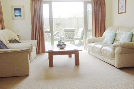 Photo of property in 11 Lilybank Crescent, East Tamaki, Auckland, 2013