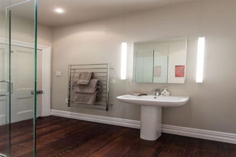 Photo of property in 220 Richmond Road, Grey Lynn, Auckland, 1021