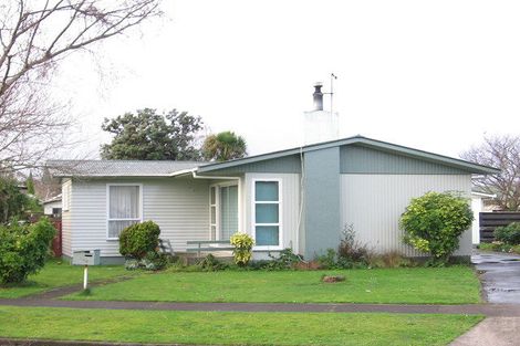 Photo of property in 106 Ruamahanga Crescent, Terrace End, Palmerston North, 4410