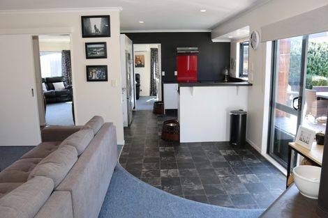 Photo of property in 35 Sherwill Street, Feilding, 4702