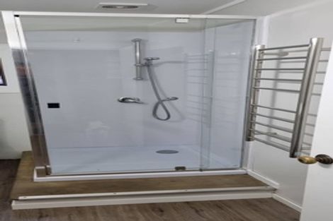 Photo of property in 195 Riverhead Road, Kumeu, 0892