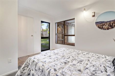 Photo of property in 789a Beach Road, Browns Bay, Auckland, 0630