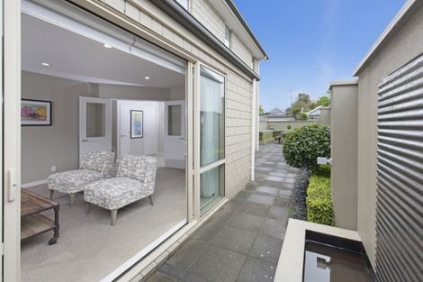 Photo of property in 28 Clissold Street, Merivale, Christchurch, 8014