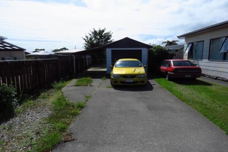 Photo of property in 99 Romilly Street, Westport, 7825