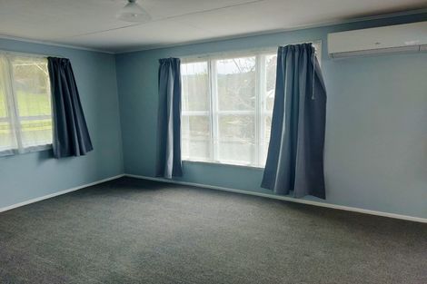 Photo of property in 54 Speargrass Grove, Timberlea, Upper Hutt, 5018