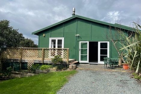 Photo of property in 1024 Takatu Road, Tawharanui Peninsula, Matakana, 0986
