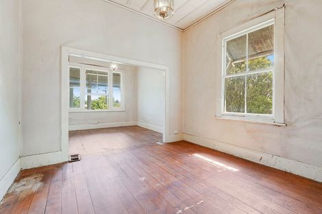 Photo of property in 5 Porter Crescent, Helensville, 0800