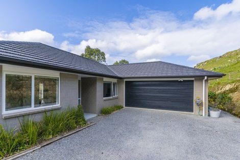 Photo of property in 37 Angus Way, Nikau Valley, Paraparaumu, 5032