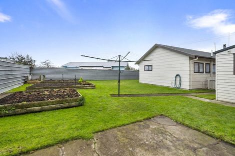 Photo of property in 21 Railway Road, Bunnythorpe, Palmerston North, 4478