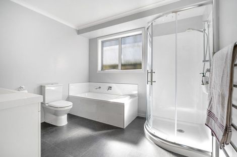 Photo of property in 163 Ballintoy Park Drive, Welcome Bay, Tauranga, 3175