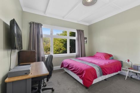 Photo of property in 32 Trafalgar Street, Waiwhetu, Lower Hutt, 5010
