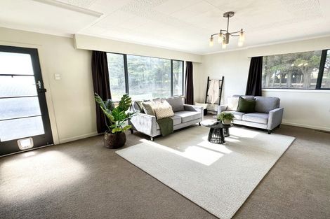 Photo of property in 77 Nichol Street, Heidelberg, Invercargill, 9812