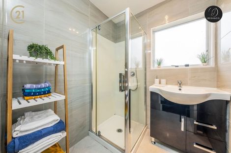 Photo of property in 2/11 Rollerson Street, Papakura, 2110