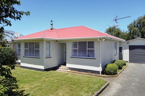 Photo of property in 21 Fantham Street, Hawera, 4610