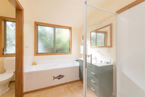 Photo of property in 42 Strathaven Place, Atawhai, Nelson, 7010