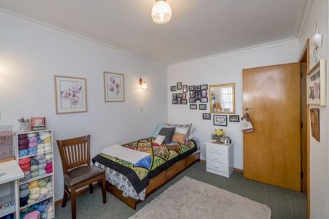 Photo of property in 4 Chester Street, Levin, 5510
