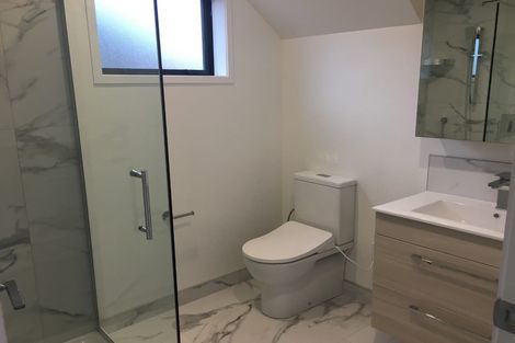 Photo of property in 11/10 Wilsher Crescent, Henderson, Auckland, 0612