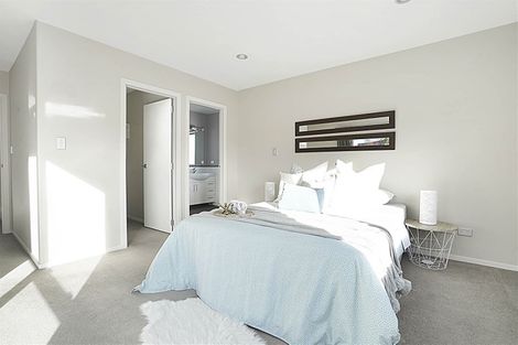 Photo of property in 16 Cole Thomas Place, Huntington, Hamilton, 3210