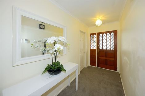 Photo of property in 3 Hatfield Place, Avonhead, Christchurch, 8042