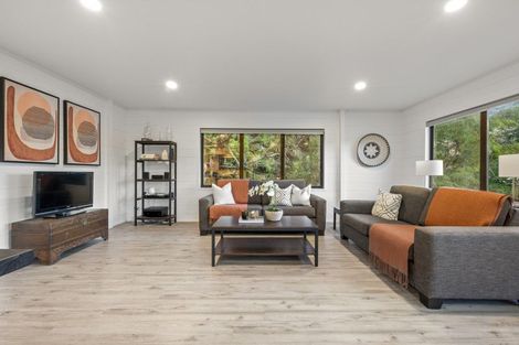 Photo of property in 34 Ocean Road, Surfdale, Waiheke Island, 1081