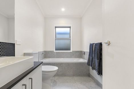 Photo of property in 31 Taikaranga Street, Pukekohe, 2120