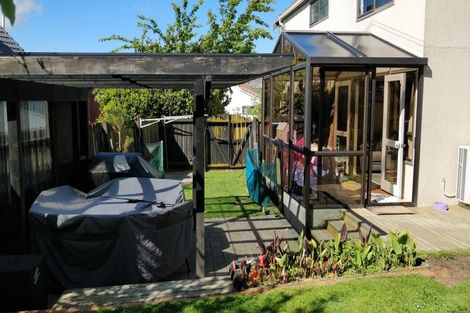 Photo of property in 17 Mallard Grove, Churton Park, Wellington, 6037