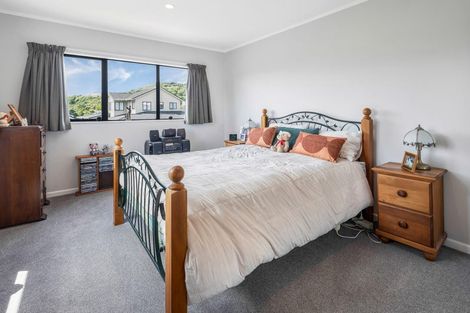 Photo of property in 5 Bay Lair Grove, Island Bay, Wellington, 6023