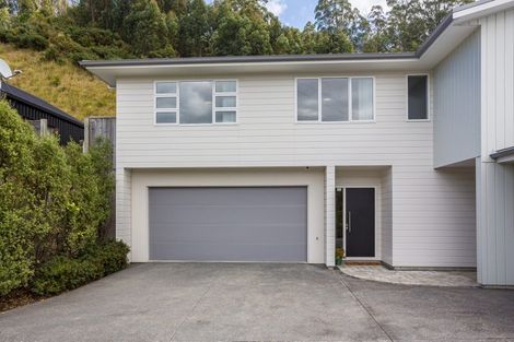 Photo of property in 47a Banks Boulevard, Whitby, Porirua, 5024
