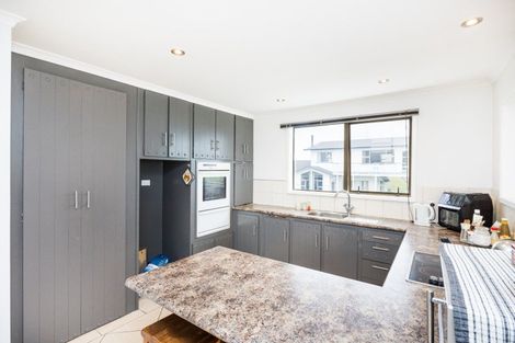 Photo of property in 67 Hartley Street, Foxton Beach, Foxton, 4815