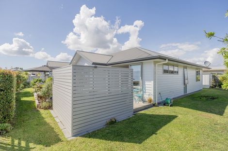 Photo of property in 105 Kupe Drive, Whitianga, 3510