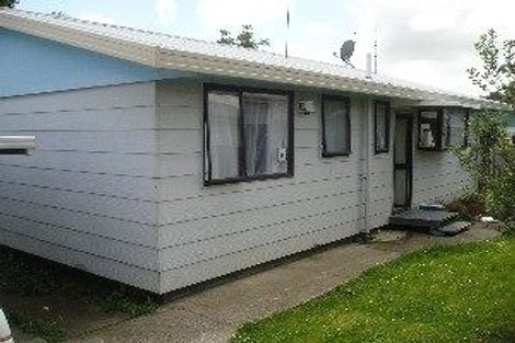 Photo of property in 2/63 Redcrest Avenue, Red Hill, Papakura, 2110