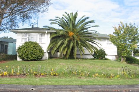 Photo of property in 10 Mountfort Street, Manurewa, Auckland, 2102