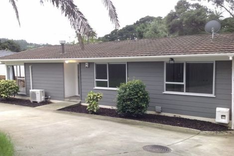 Photo of property in 28 Spinella Drive, Bayview, Auckland, 0629